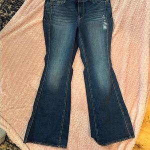 Women's Maurice’s Flared Jeans. NWT